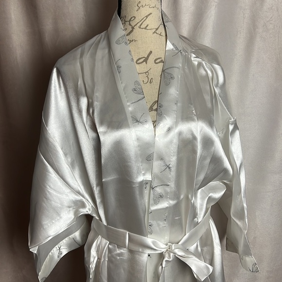 Other - White Silky Kimono with Dragonfly designs brand new